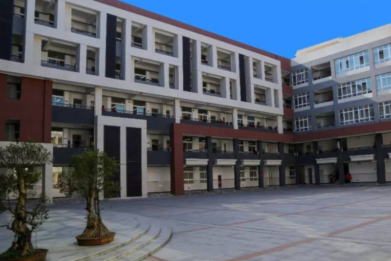 苍南县灵溪中学怎么样、好不好