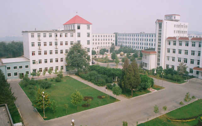 鞍山市广播电视学校怎么样、好不好