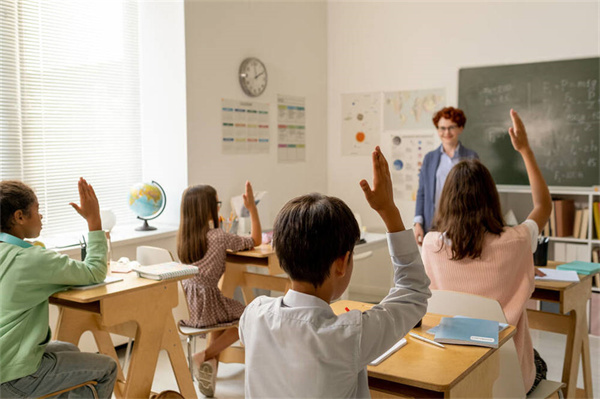 南阳工业学校幼儿保育专业介绍