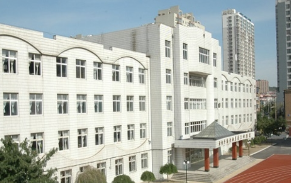 2023鞍山市艺术学校多少钱 鞍山市艺术学校各专业学费收费标准