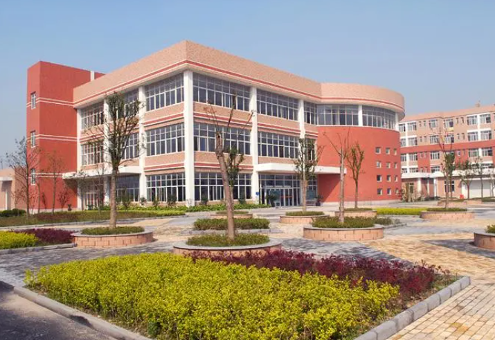 浙江省桐乡市凤鸣高级中学怎么样、好不好