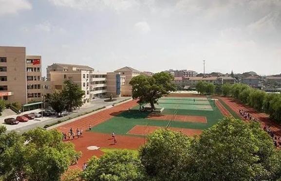 绍兴市上虞区东关中学怎么样、好不好
