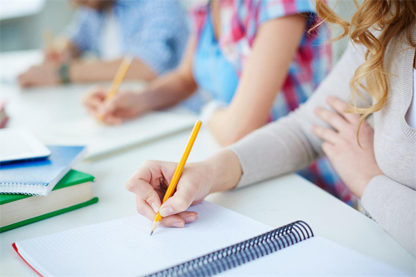仁寿新科综合高中学校电子技术应用专业介绍