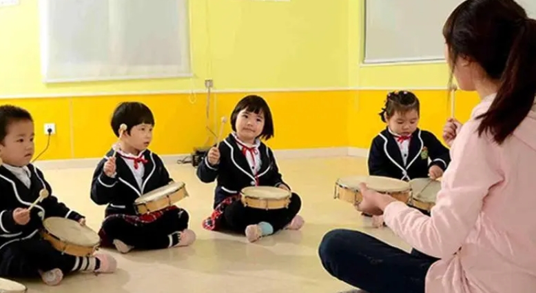 陕西2024年中专女孩子学什么专业好