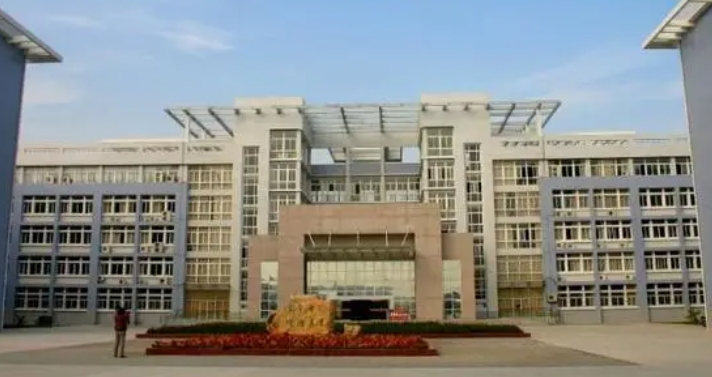蚌埠学院是什么样的大学 985还是211高校（附王牌特色专业）