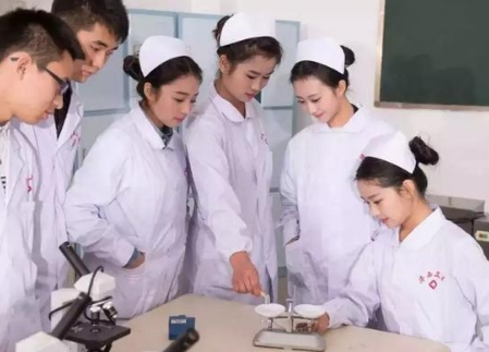 广西2024年读中专学校什么专业最好