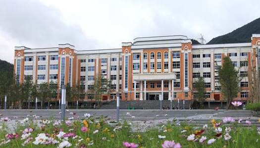 2024六盘水幼儿师范高等专科学校重点特色专业汇总表