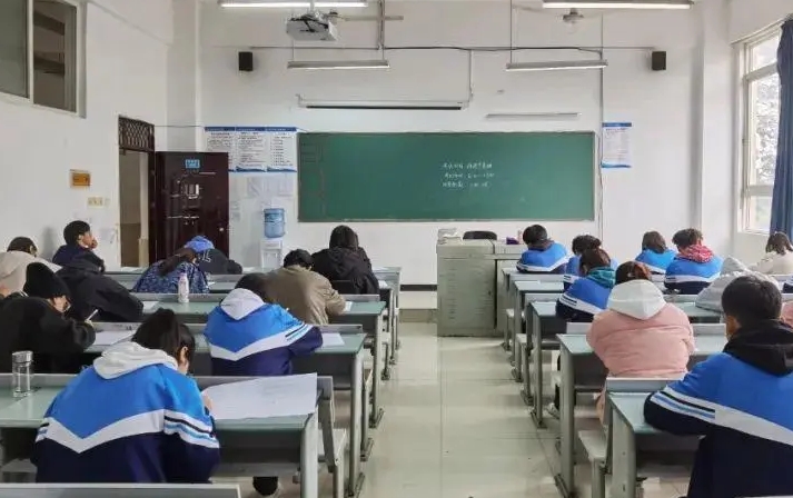 广东2024年男孩子适合学的中专专业