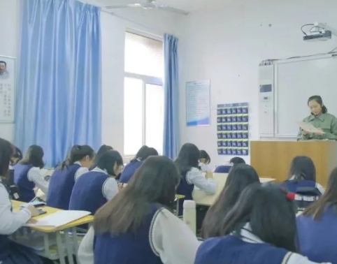 广西2024年现在上中专学校什么专业好