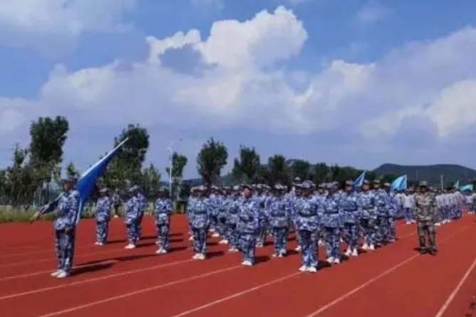 青岛西海岸航海职业学校网站网址主页