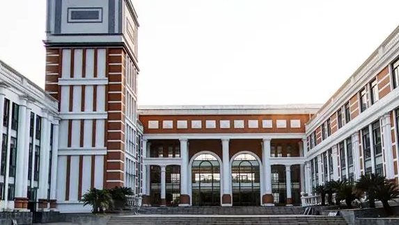 温州医科大学仁济学院是什么样的大学 985还是211高校（附王牌特色专业）