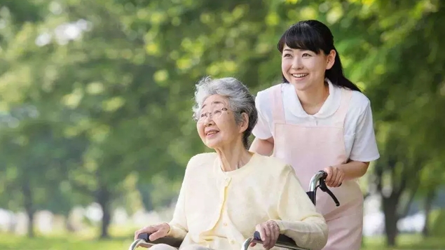 广东2024年适合女生的中专学校专业