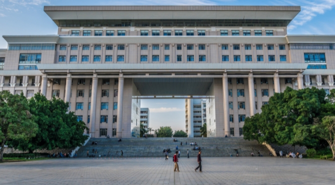 广西的大学排名2023最新版 （2024年参考）