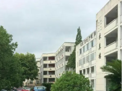 杜泽中学地址，乘车路线