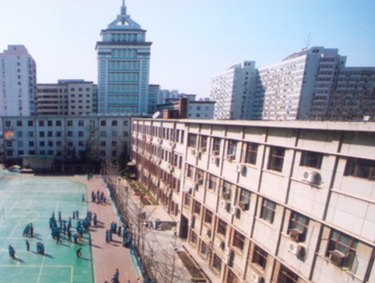 北京市铁路第二中学地址，乘车路线