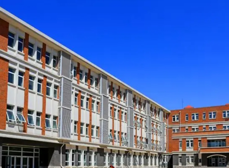 北京市第三中学地址，乘车路线
