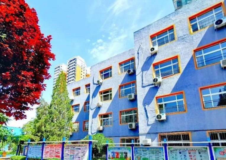 中国科学院附属实验学校地址，乘车路线