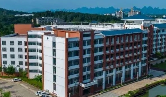 在广西高考210分算什么水平（近三年）广西高考210分能上的大学