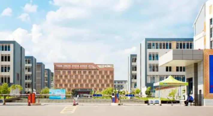 在广西高考350分算什么水平（近三年）广西高考350分能上的大学