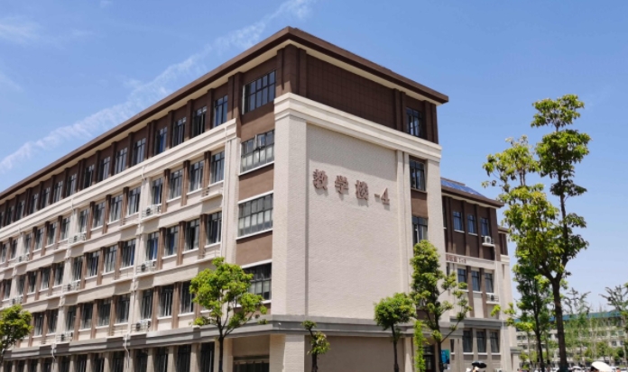 荆州学院是什么样的大学 985还是211高校（附王牌特色专业）