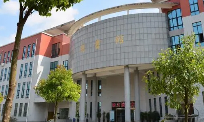 在广东高考235分算什么水平（近三年）广东高考235分能上的大学 
