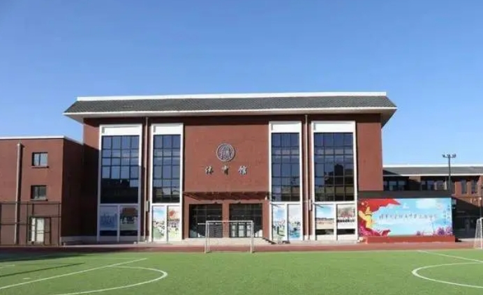 清华附中上庄学校地址，乘车路线