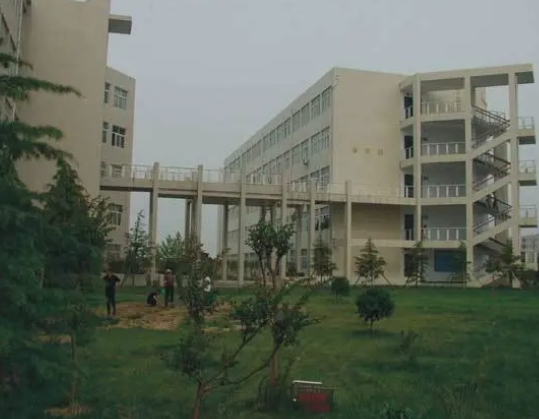  初中毕业可以读哪些中专学校