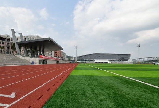 山西2024女生合适学的中专专业
