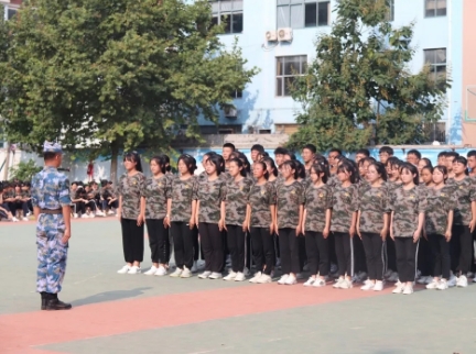 山东2024读中专学校需要什么证件