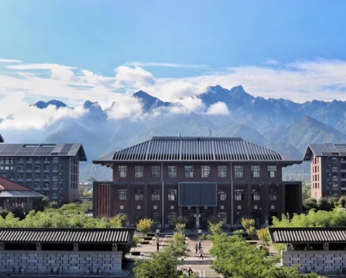 2024年西安建筑科技大学多少钱