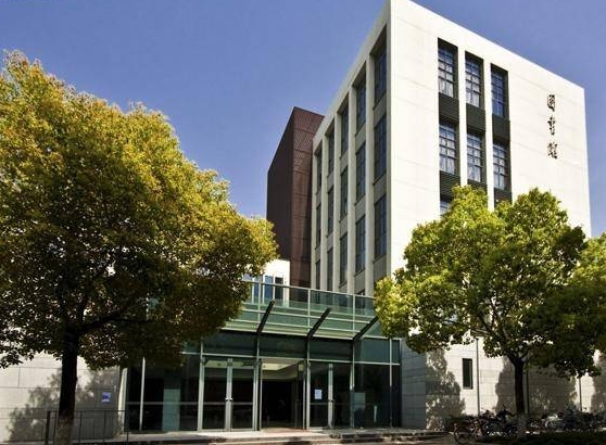 2024年东华大学多少钱