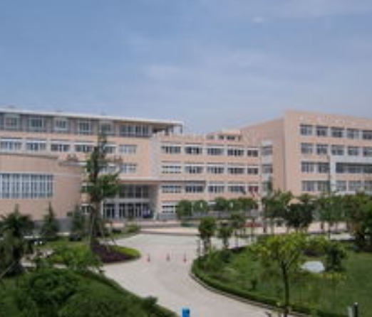 2024年四川师范大学多少钱