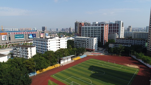 广西2024上中专学校要不要分数