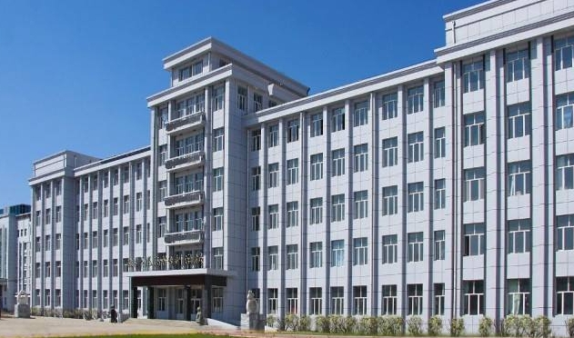 2024鹤岗师范高等专科学校专业排行榜 