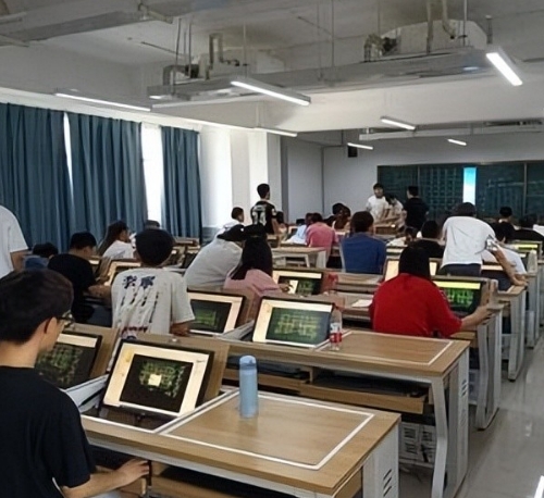 山西2024男生适合学的中专专业