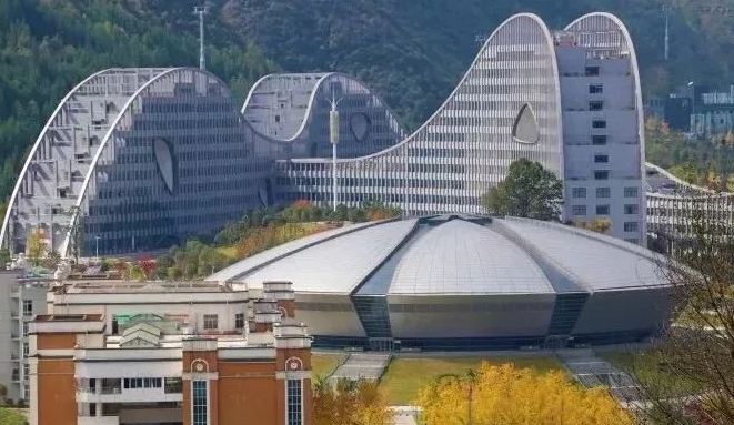 2024六盘水师范学院专业排行榜 