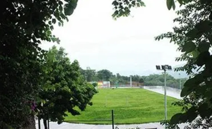 临汾蓝天文武学校网站网址主页