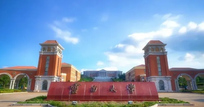 在云南高考570分算什么水平（近三年）云南高考570分能上的大学