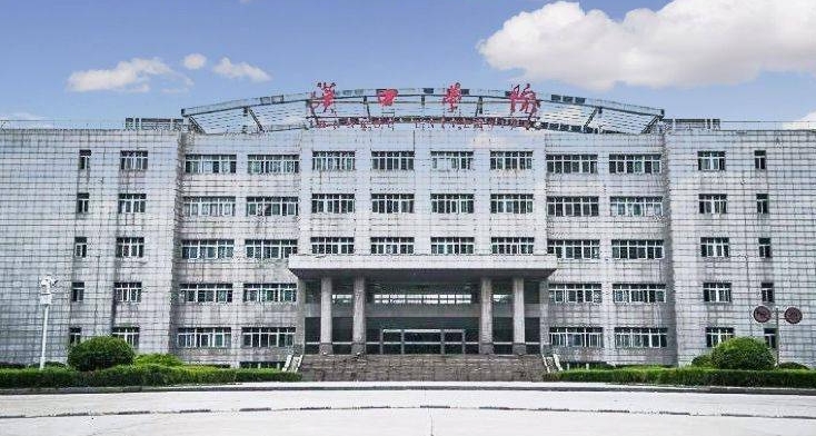 在湖北高考445分算什么水平（近三年）湖北高考445分能上的大学