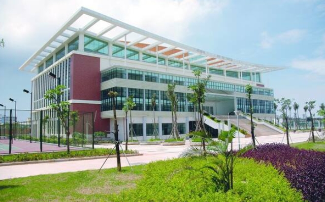 贵州2024年初中生可以读铁路学校吗