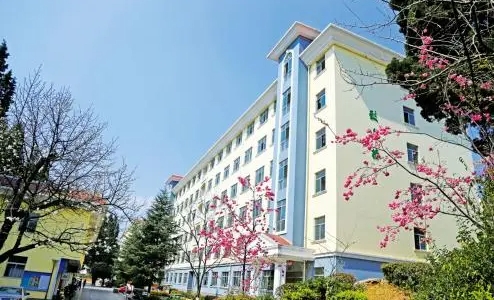 云南2024年铁路学校学费多少