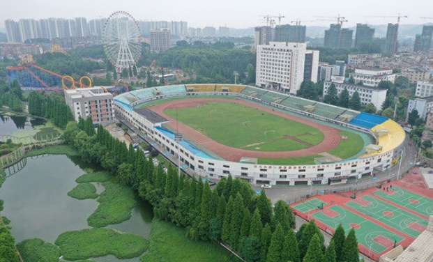 贵州2024年女生上什么铁路学校比较好