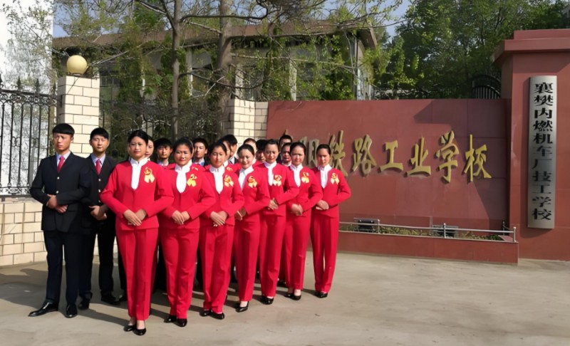 湖北2024年初中生可以考什么铁路学校