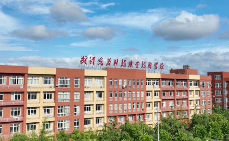 湖北2024年初中生可以去的铁路学校