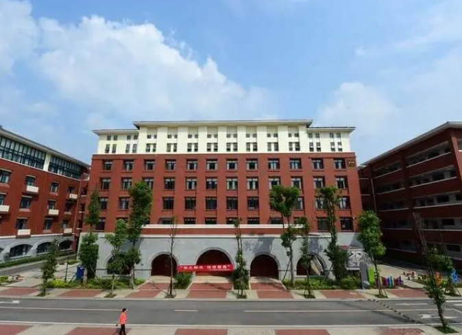 蜀都中学怎么样、好不好