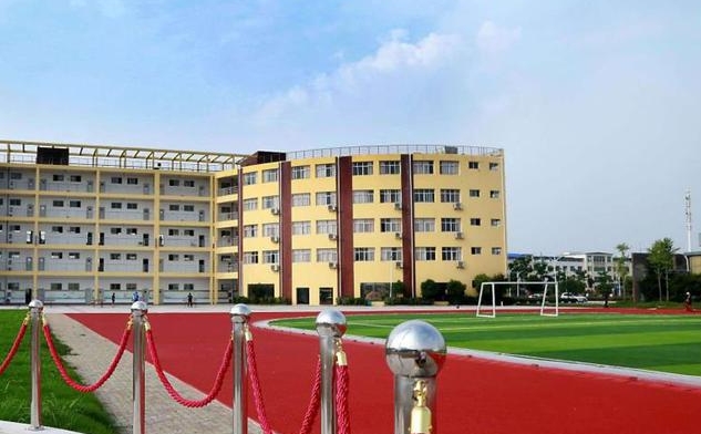 湖北2024年女生可以读铁路学校吗