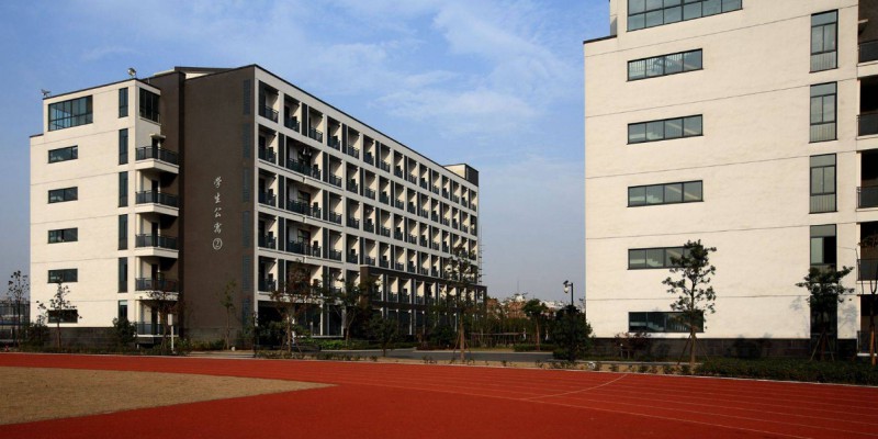 浙江2024年男生上什么铁路学校比较好