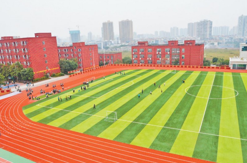2024荣昌大成中学多少钱(学费明细)