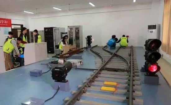 湖南2024年铁路学校是中专还是大专