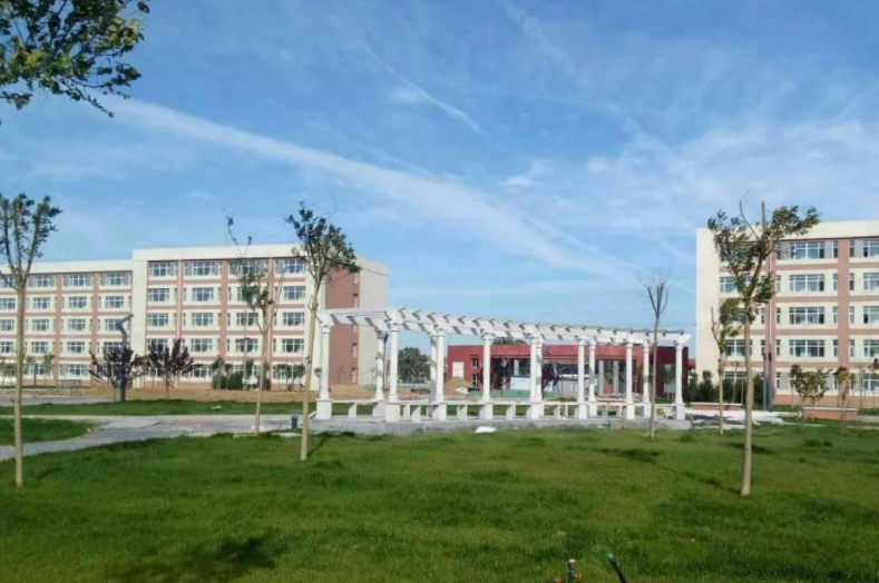 河北无极中学地址，乘车路线